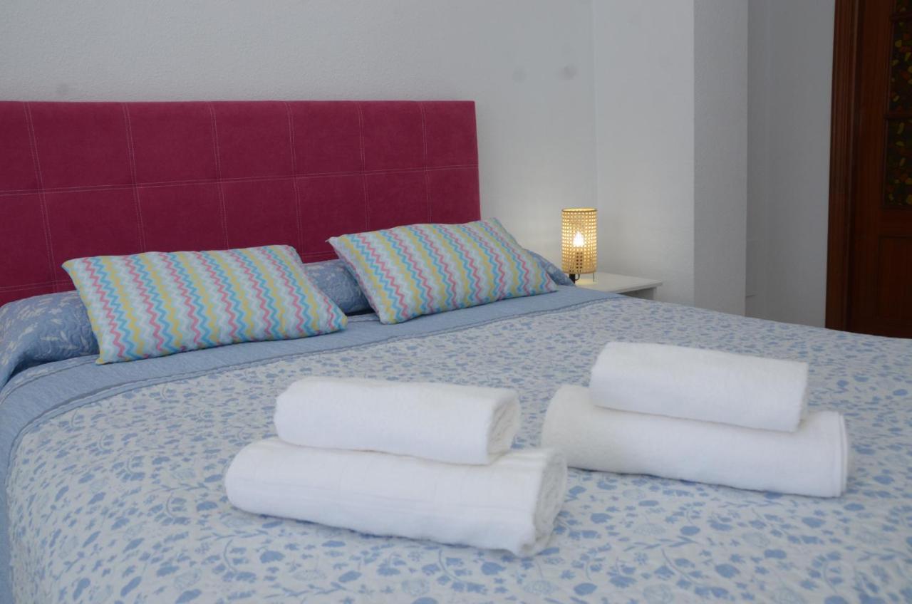 Habitacion Grande Con Terraza Privada, Malaga Centro Exterior foto